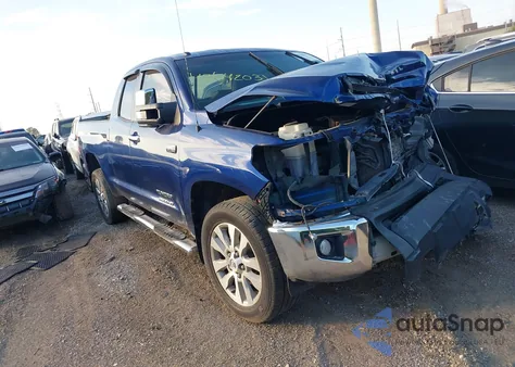 2014 Toyota Tundra Limited 5.7L V8 z USA, uszkodzony, nr VIN 5TFBY5F15EX386217